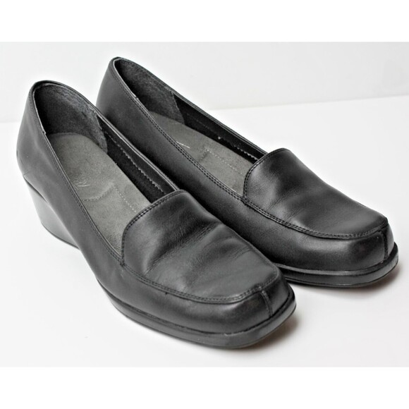 Aerology by Aerosoles Shoes Womens Size 8.5M Black Leather Slip-On Loafers - Picture 1 of 9